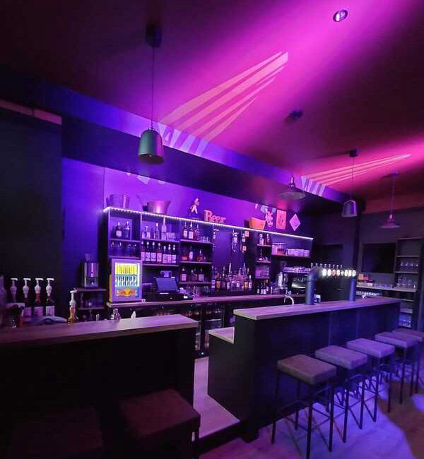 Installation de sonorisation et éclairage dans un bar restaurant à Arras
